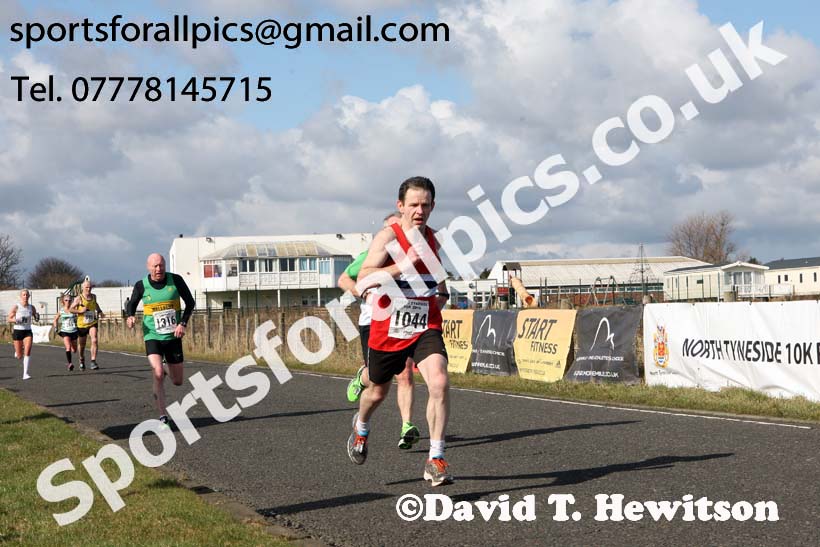 North Tyneside 10k Road Race, Whitley Bay. Photo: David T. Hewitson/Sports for All Pics